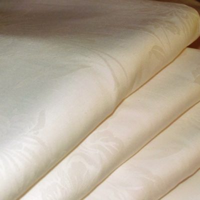 Heritage Linen Sunshine Coast Damask sheets pillow cases Eumundi Markets